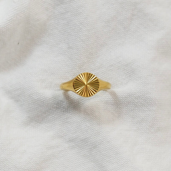 Ray of Sun Ring - Gold