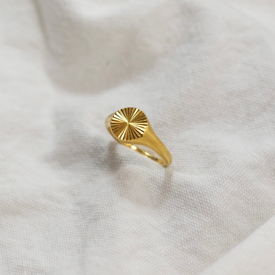 Ray of Sun Ring - Gold