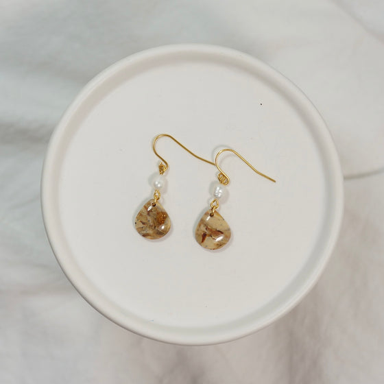 Neutral Raindrop and Pearl Earrings